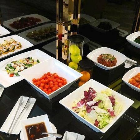 Amber Hotel Чеджудо Экстерьер фото