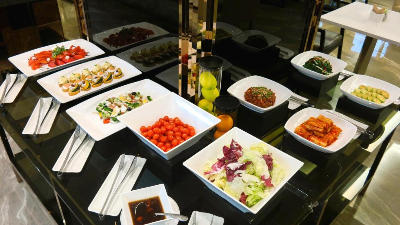 Amber Hotel Чеджудо Экстерьер фото