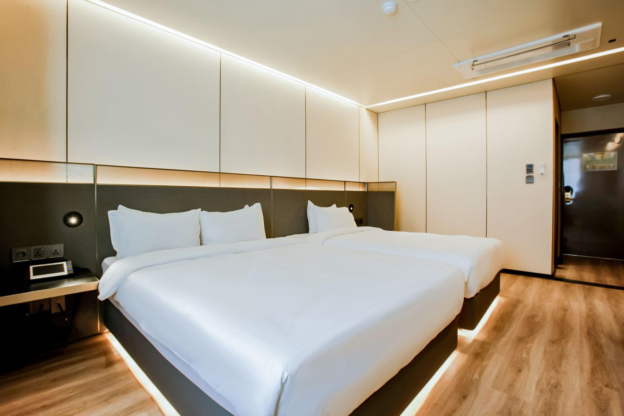 Amber Hotel Чеджудо Экстерьер фото