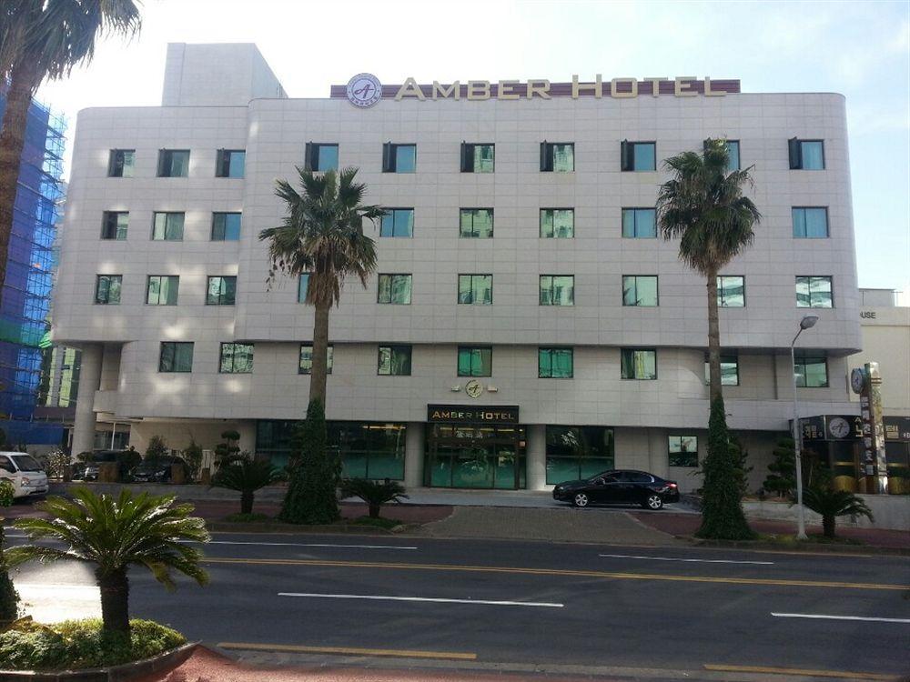 Amber Hotel Чеджудо Экстерьер фото
