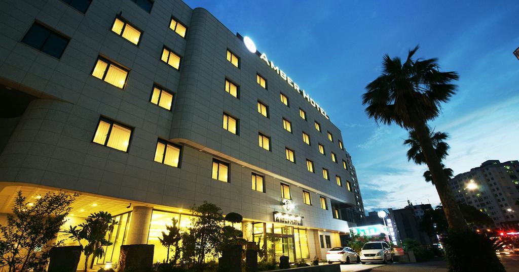 Amber Hotel Чеджудо Экстерьер фото